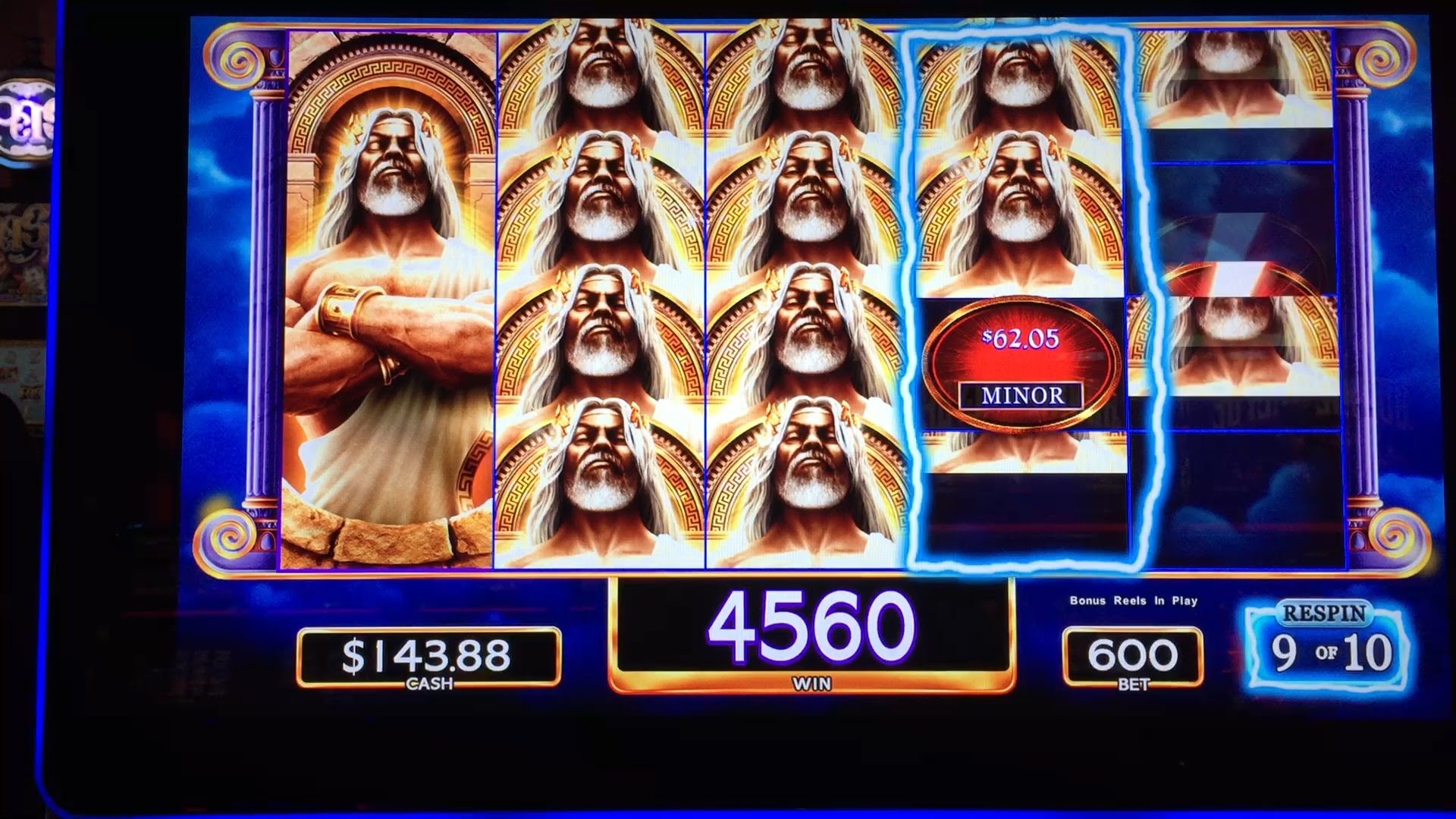 Free Zeus Slot Machine Game